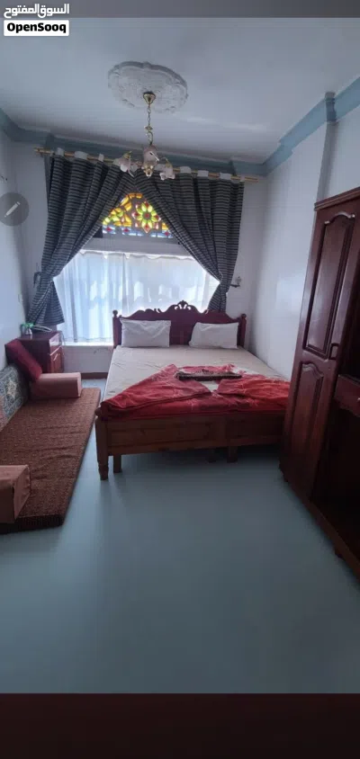 غرف مفروشه شامل الخدمات كهرباء وماء 3