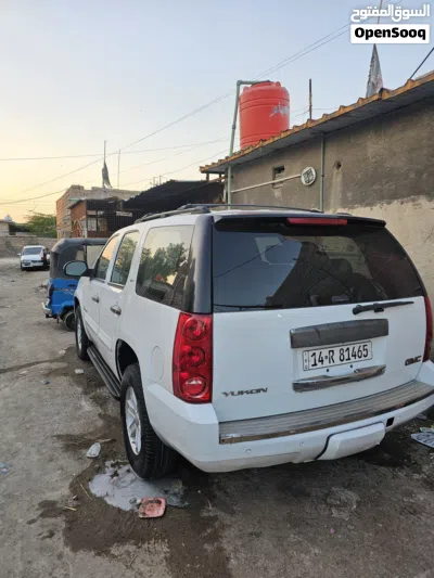 GMC Yukon SLT 3
