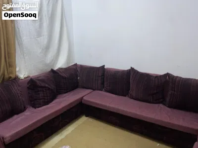 كنب كورنر مستعمل للبيع المستعجل الكنب بحال الوكاله مشاءالله 3