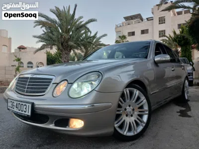 مرسيدس بنز الفئة-E E 200 2