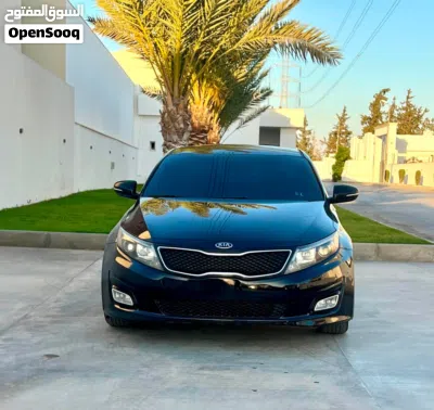 Kia K5 EX 2