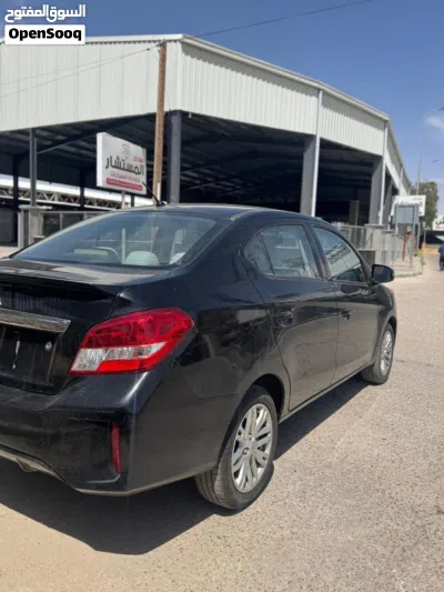 Mitsubishi Attrage Standard 3