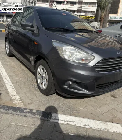 Ford Figo Titanium 2