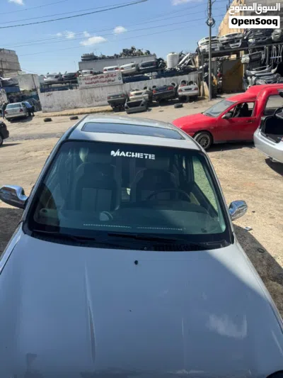 Daihatsu Mira 4