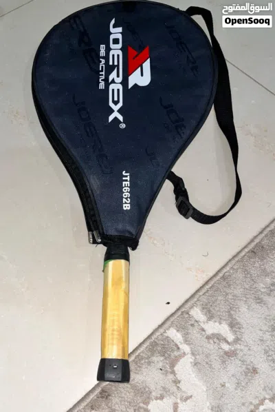 مضرب تنس للبيع ماركة Jeorex شبه جديد معاه الشنطه 2