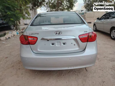 هيونداي افانتي SE 2