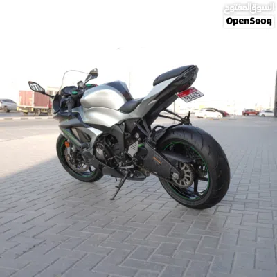 كاواساكي NINJA ZX 3