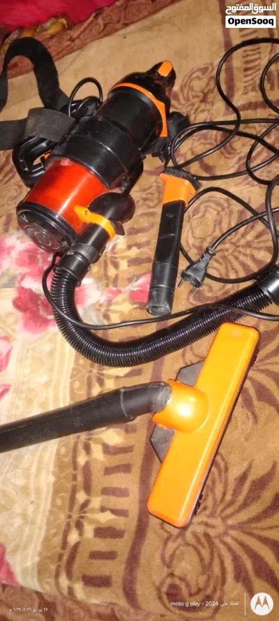 مكنسة كهربائية محمولة 2×1 - مستخدم نظيف جداً 3