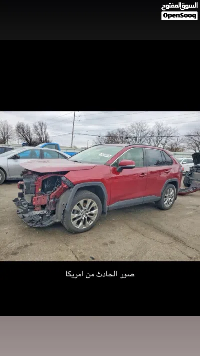 Toyota RAV 4 XLE 4