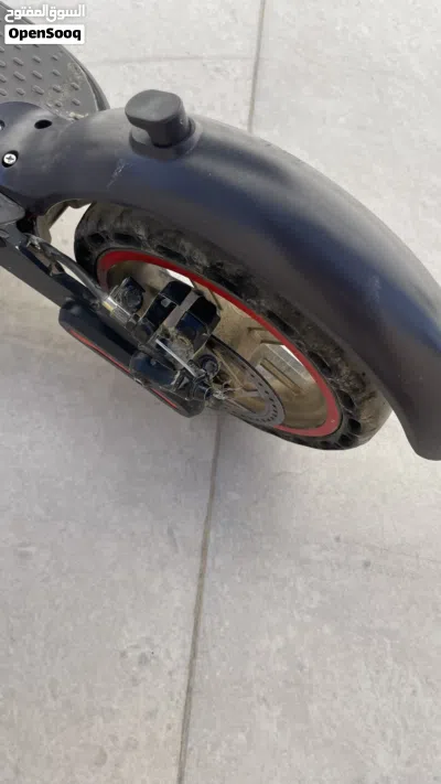 سكوتر شاومي برو كهربائي بحالة ممتازه 3