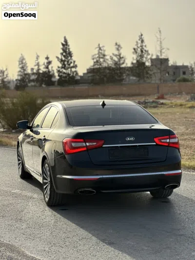 كيا كادينزا Premium 3