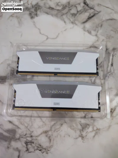 للبيع Corsair Vengeance RGB 32 GB (2X16) DDR5 6000MHz RAM اللون أبيض 3