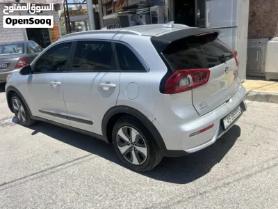 Kia Niro Standard 3