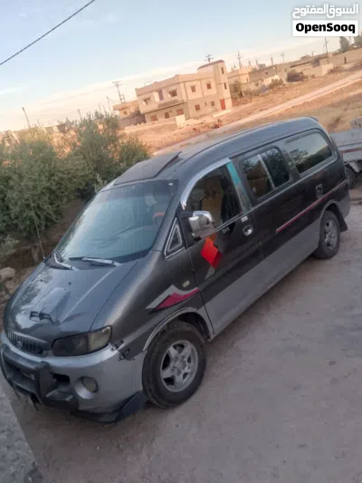 هيونداي H1 Standard 2