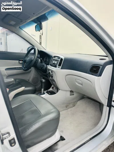 Hyundai Accent GL 3