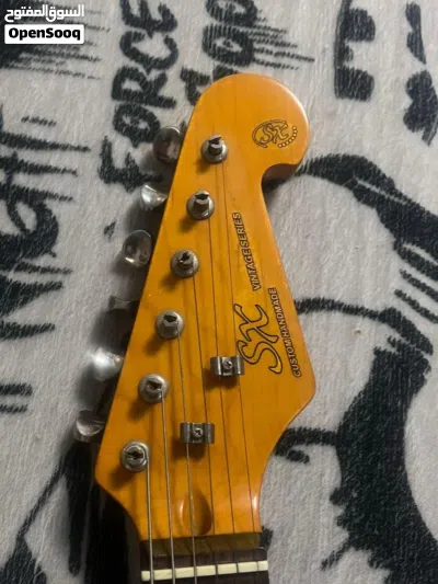 SX Strat-Style Electric Guitar Sunburst Finish 4