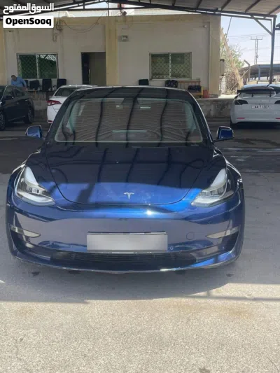Tesla Model 3 Long Range 3