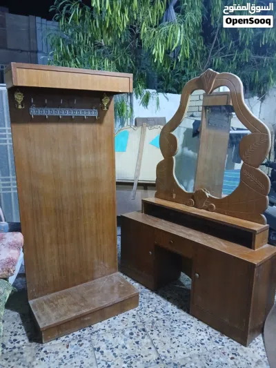 ميز او زاوية او كومديات اثنين مستعمل 3