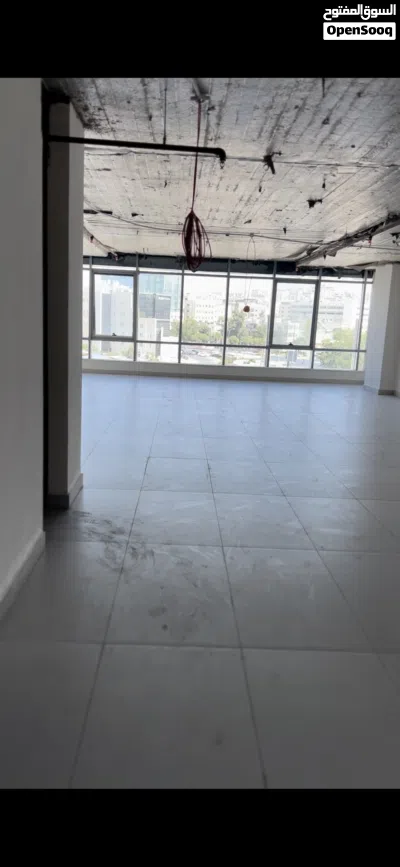 فرصه مميزه مكتب الايجار 64 متر مربع فئة luxury.. سعر المتر 85 JD 3