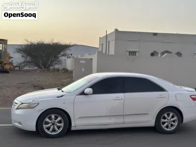 تويوتا كامري LE 2
