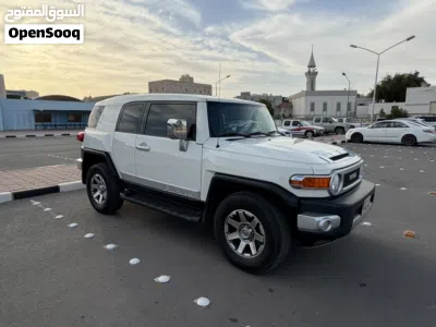 تويوتا FJ GXR 3