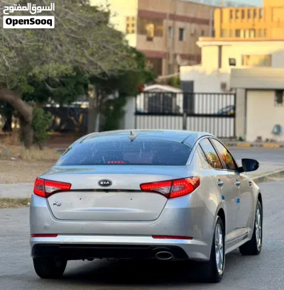 Kia K5 EX 3