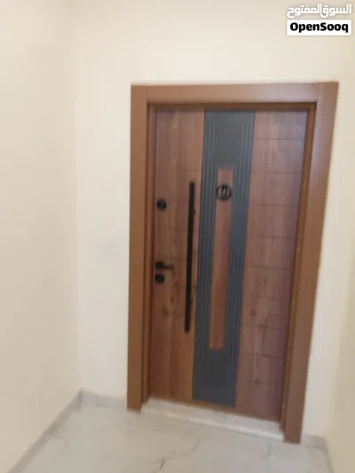 شقة طابق رابع مع روف 2