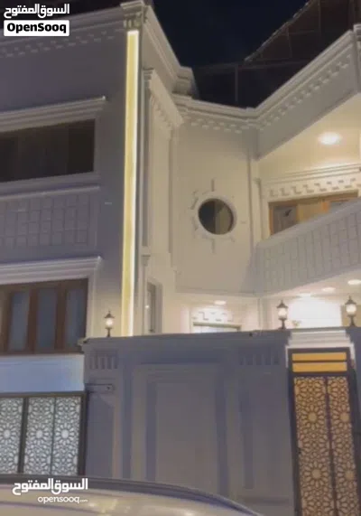 بيت حديث للبيع في دور الضباط 140 متر ثلاث طوابق 2