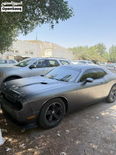 دودج تشالنجر SXT 2