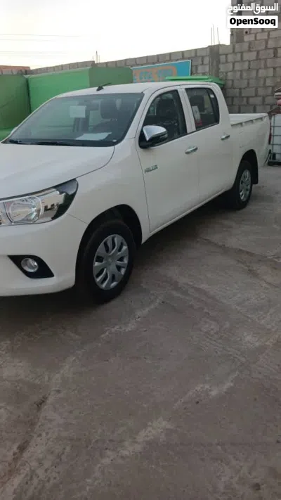 Toyota Hilux GLX 3