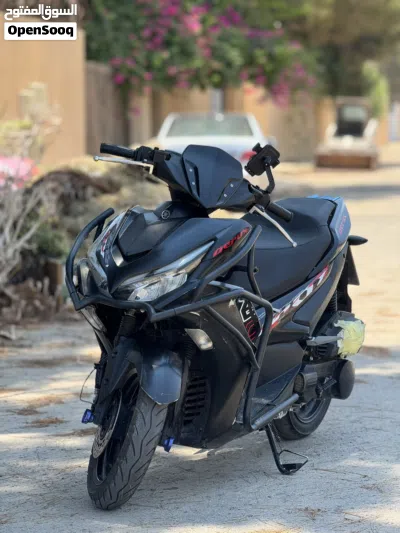 Yamaha Aerox 4