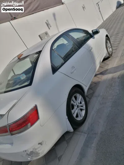 Hyundai Sonata SE 4