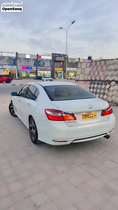 Honda Accord EX 3