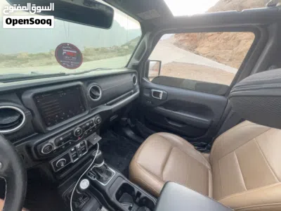 Jeep Wrangler Sahara 3