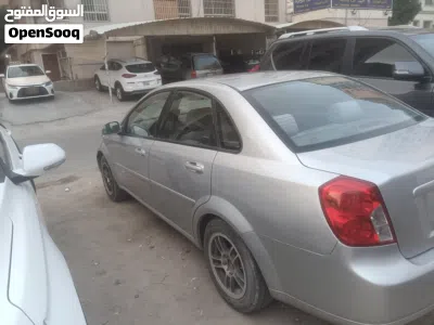 Chevrolet Optra LT 4