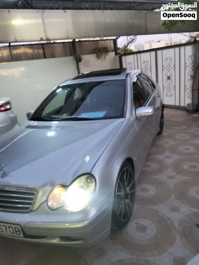 مرسيدس بنز الفئة-C C 200 3