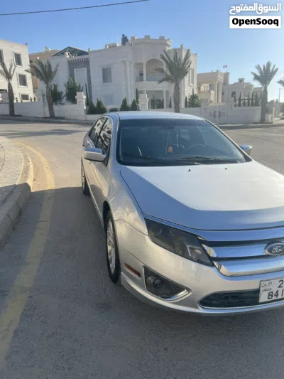 Ford Fusion SEL 3