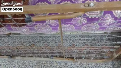 جرباية او سرير حديد نفر واحد ناصية تحتاج صيانة . 2