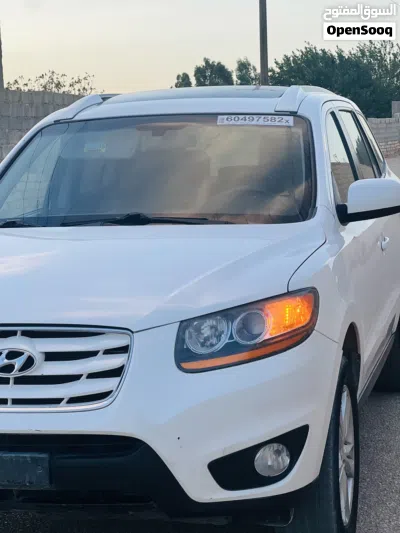 Hyundai Santa Fe GL 4