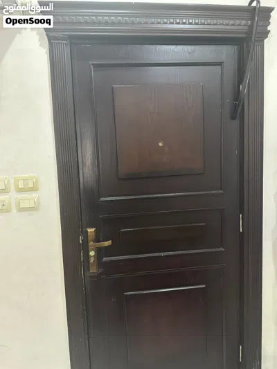 بابين حالة جيدة جدا استعمال خفيف 2