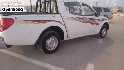 ميتسوبيشي L200 Standard 4