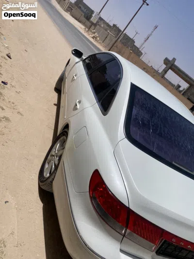 Hyundai Azera GL 4
