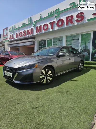 Nissan Altima S 3