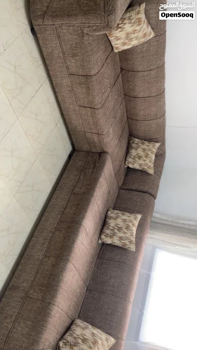 طقم كنب بحاله جيده جدا للبيع 3