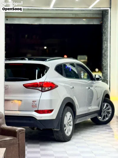 هيونداي توسان GLS 2