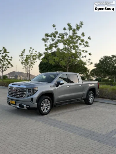 GMC Sierra Denali 4