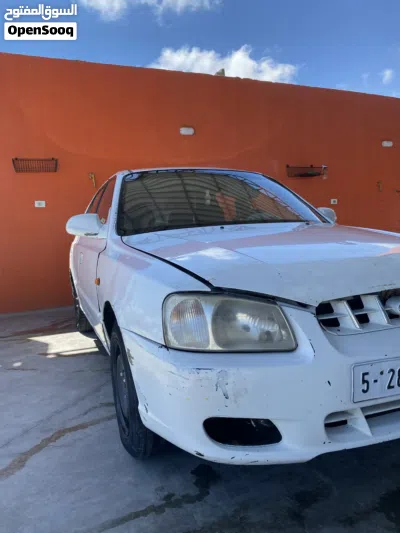 Hyundai Verna S 2