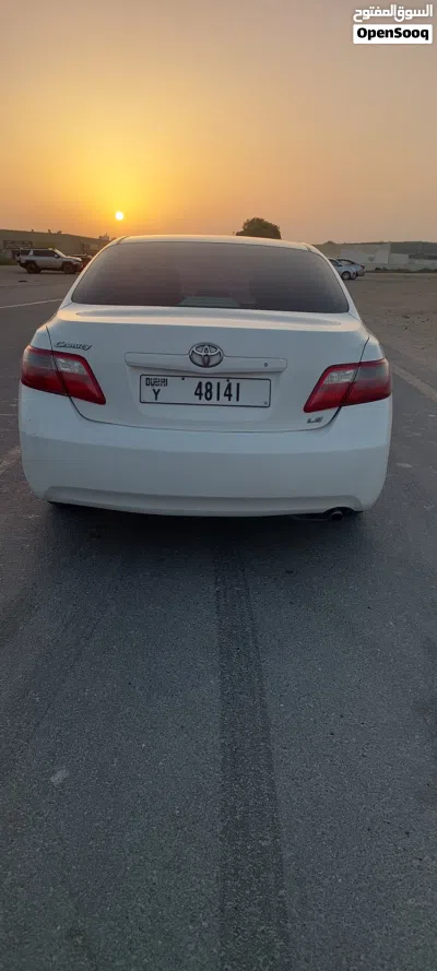 تويوتا كامري LE 4