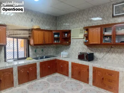 . بيت كبير حال أسرة 4