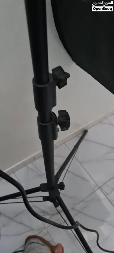 فلاش استوديو احترافي Godox SK300II كامل مع سفت بوكس وقريد - بحالة ممتازة 4